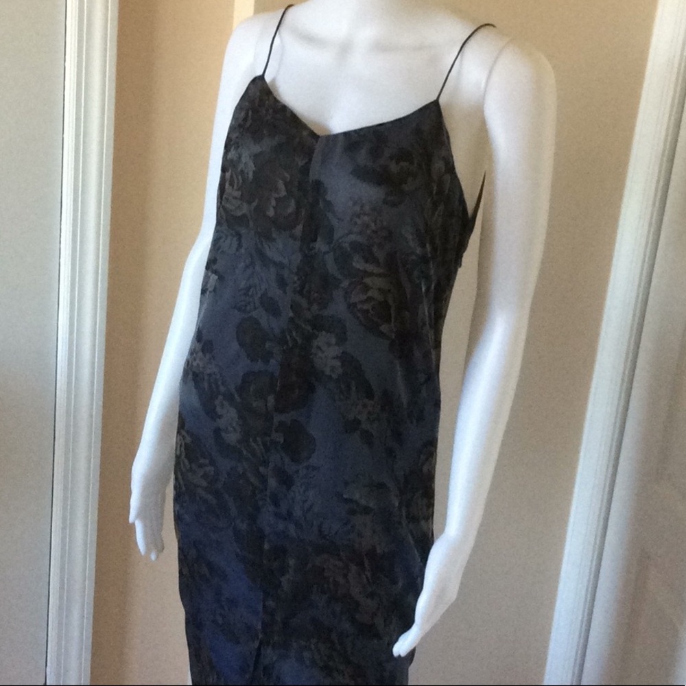 Banana Republic dress - Picture 2 of 12